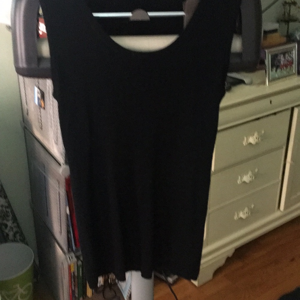 Cashmere sweater sleeveless black L NWT
